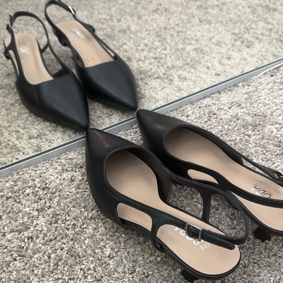 Black Kitten Heels - Picture 1 of 5